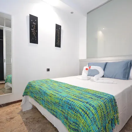 Apartamento Atlantida Apartment *